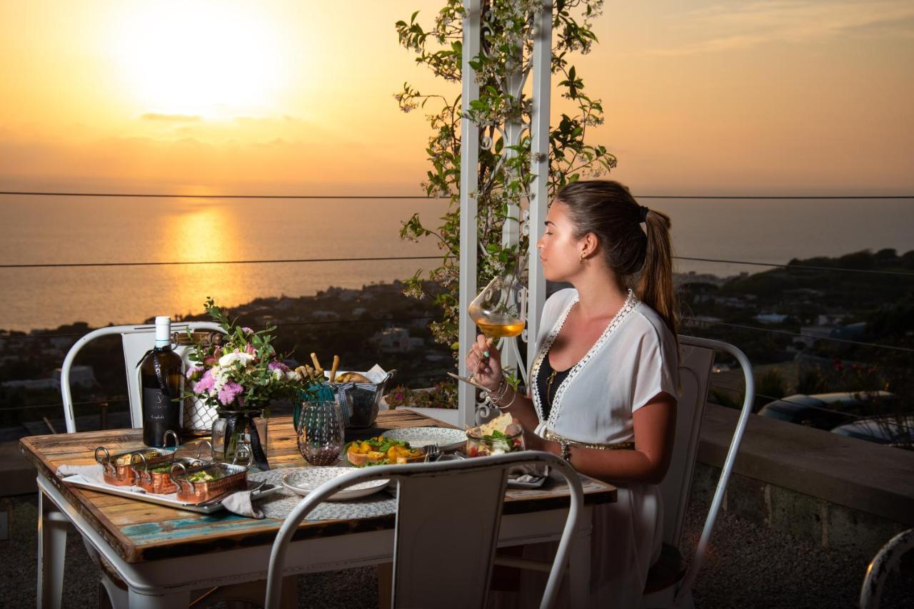 Tenuta C'est La Vie 2* Forio di Ischia